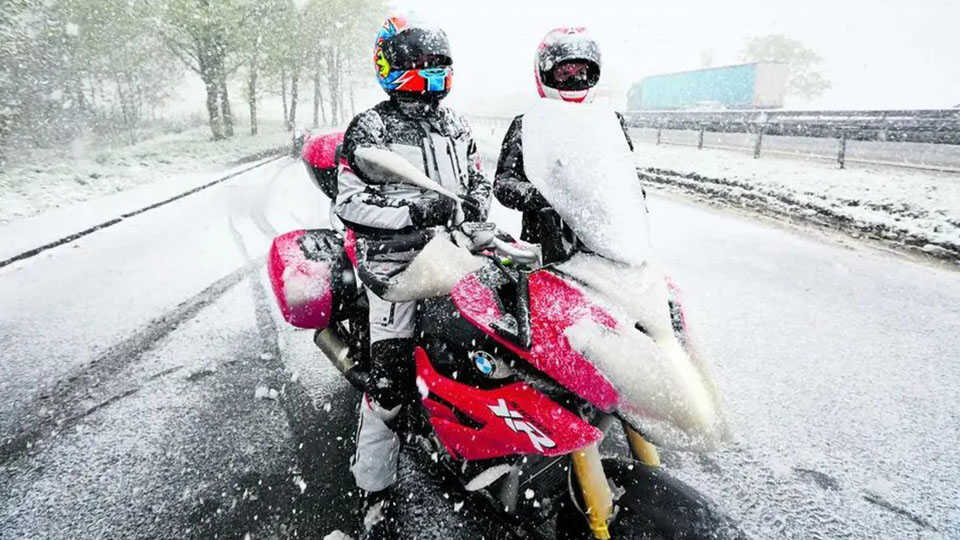 Club Night - Scott Evans and Winter Riding thumbnail